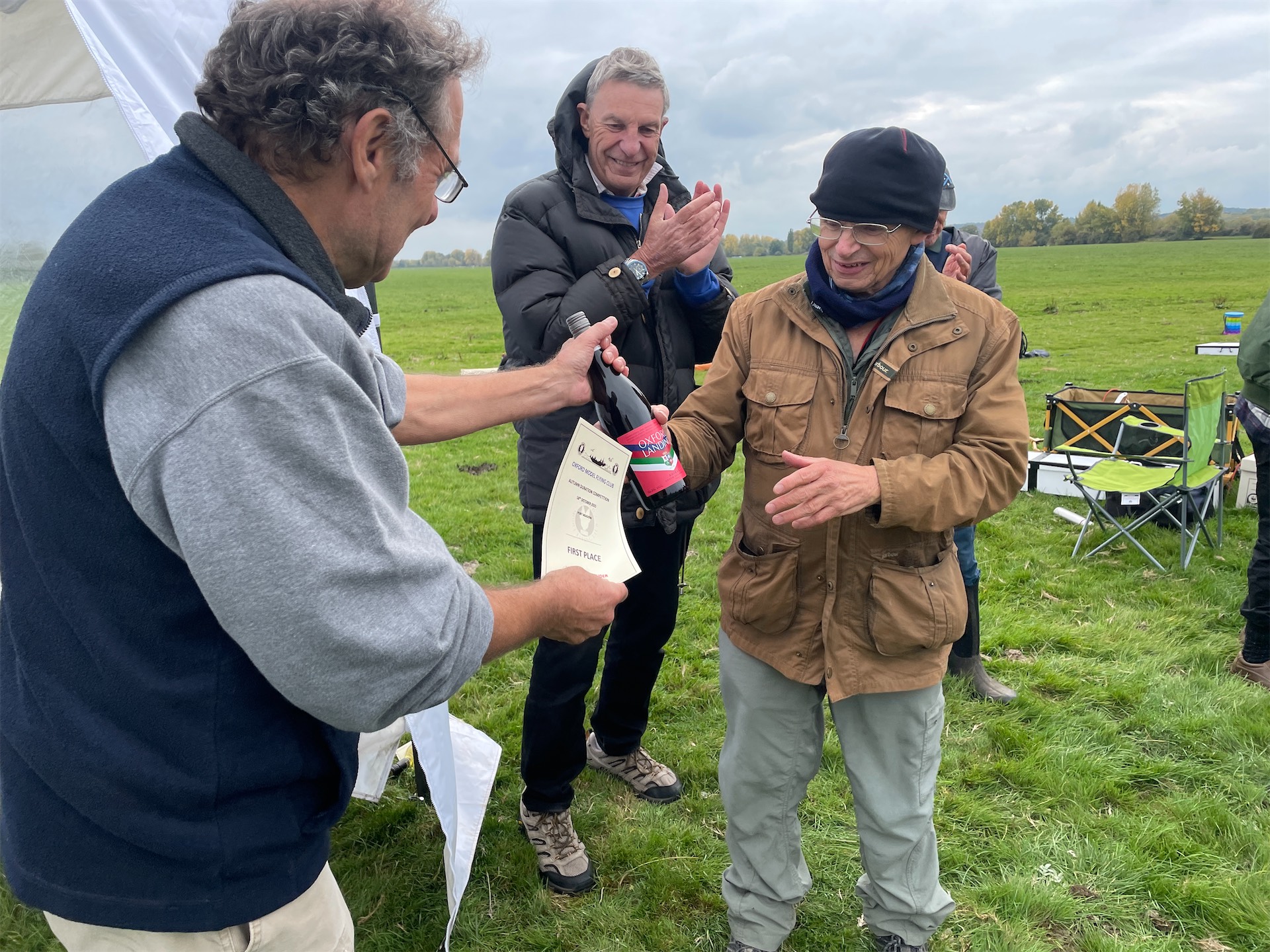 Bob Lee 1st in Classic Glider