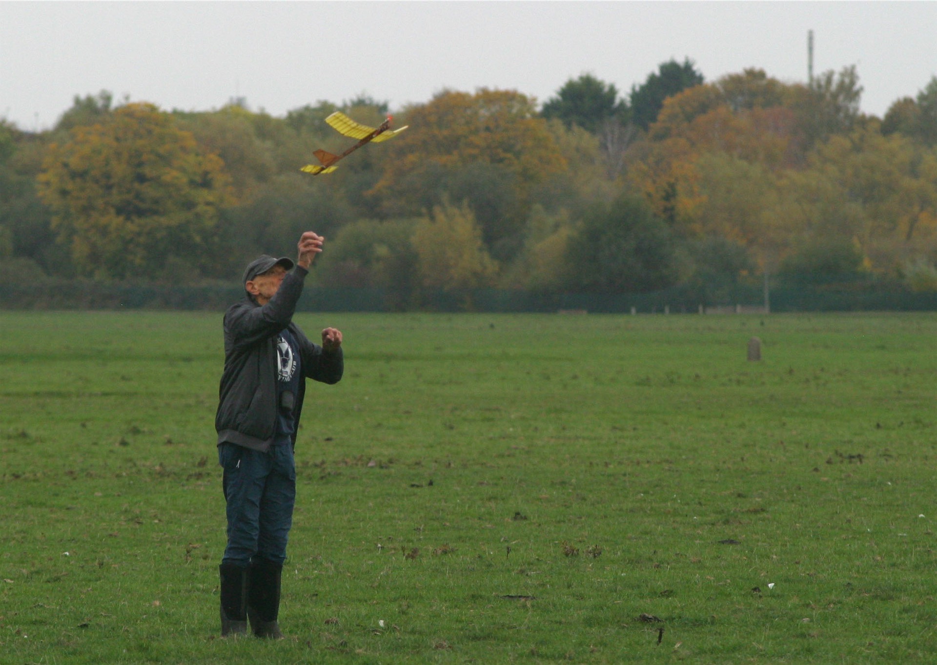 Alan Trinder launches his E20