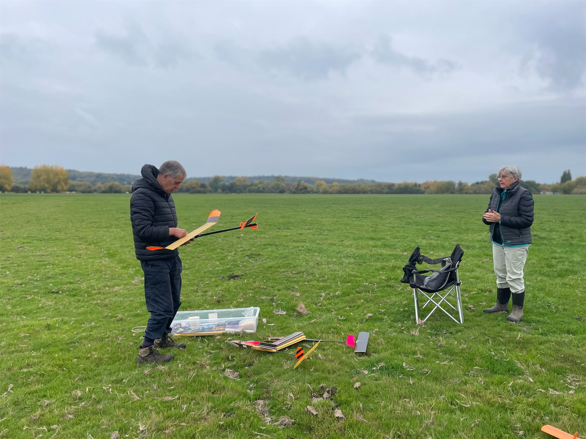 Bill Dennis prepares his Glider