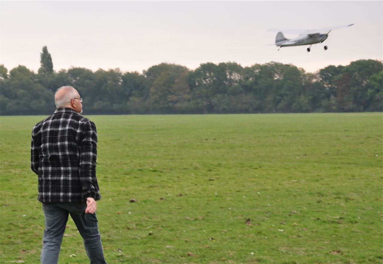 Chris Brainwood Launches his Cessna