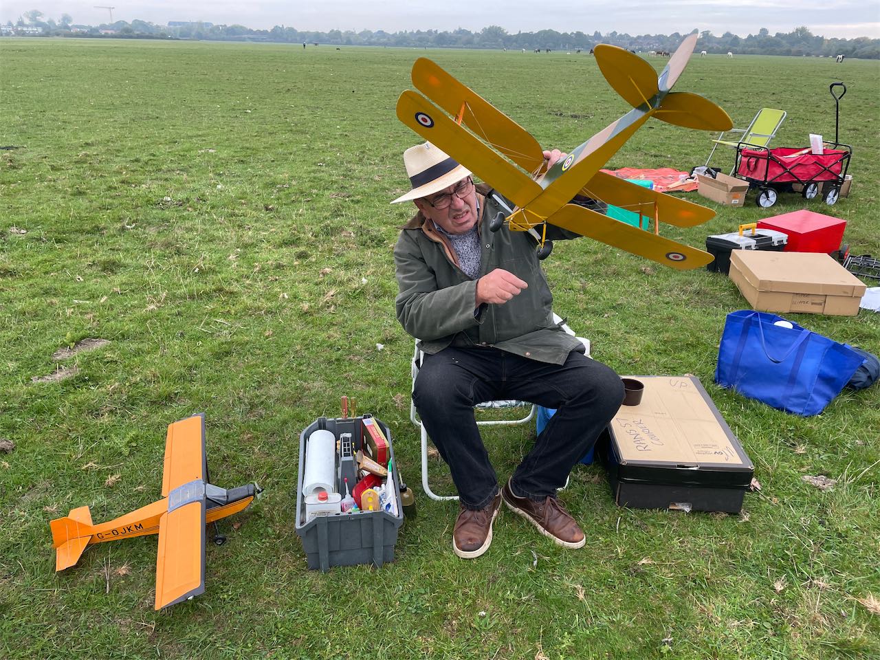 Mike smith sorts his Tiger Moth
