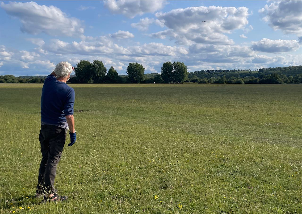 Dave Monk watches another great flight from his Classy Gassy