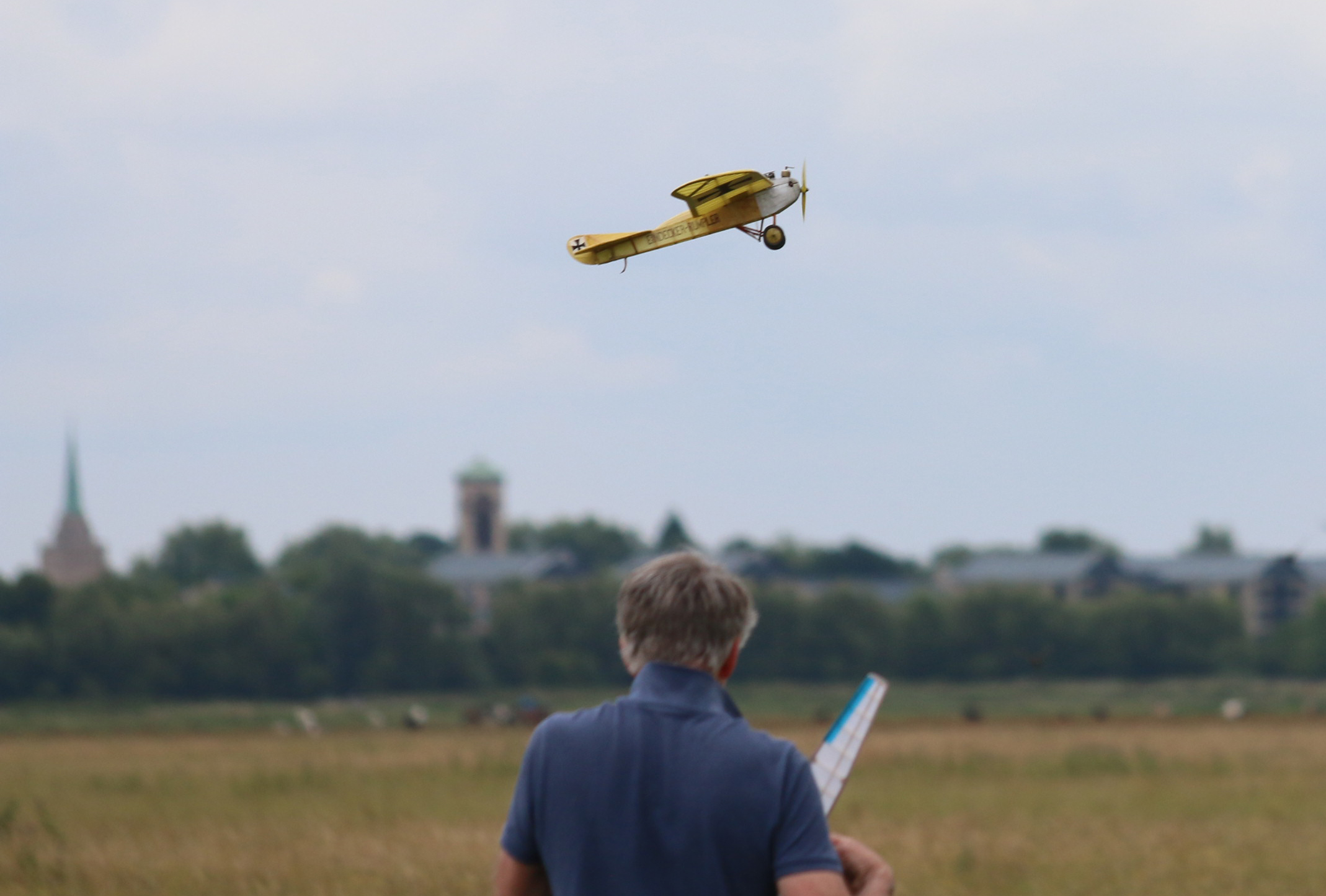 Charlie Jeffreys'  Rumpler taube climbs out