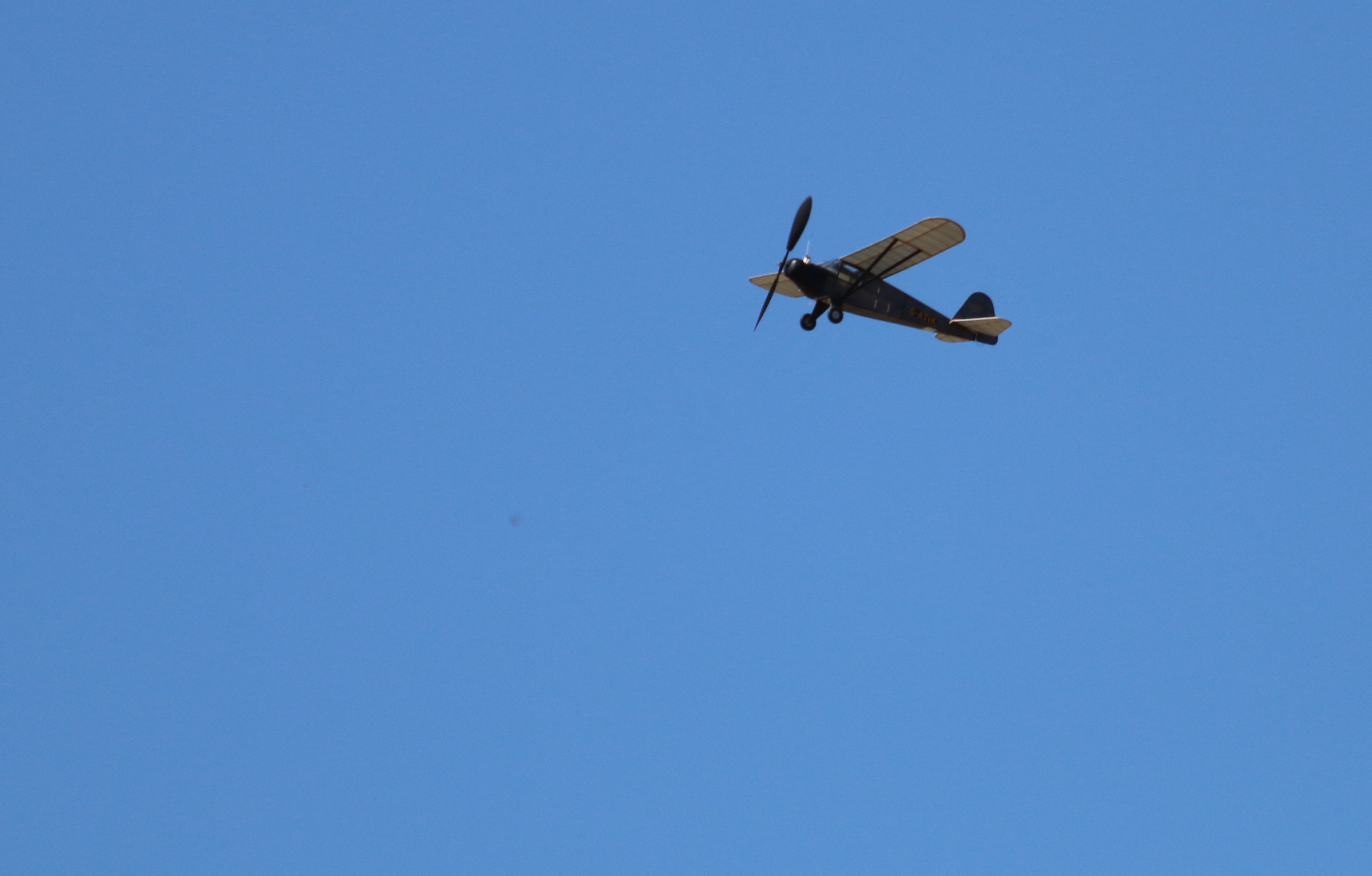 Ivan taylors Auster climbs away